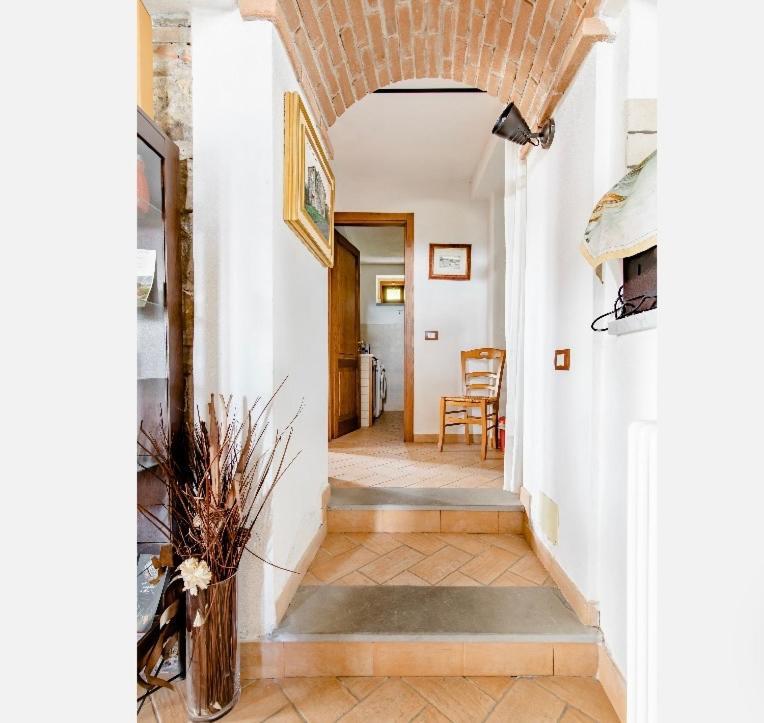 Agriturismo Angio Nel Cere Bracelli Екстериор снимка