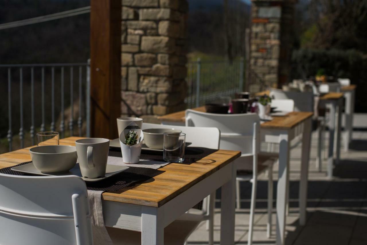 Agriturismo Angio Nel Cere Bracelli Екстериор снимка